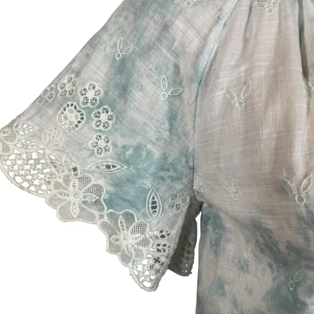 Anthropologie X-Small Top Tie-Dye Floral Embroidered Keyhole V-Neck Eyelet Lace